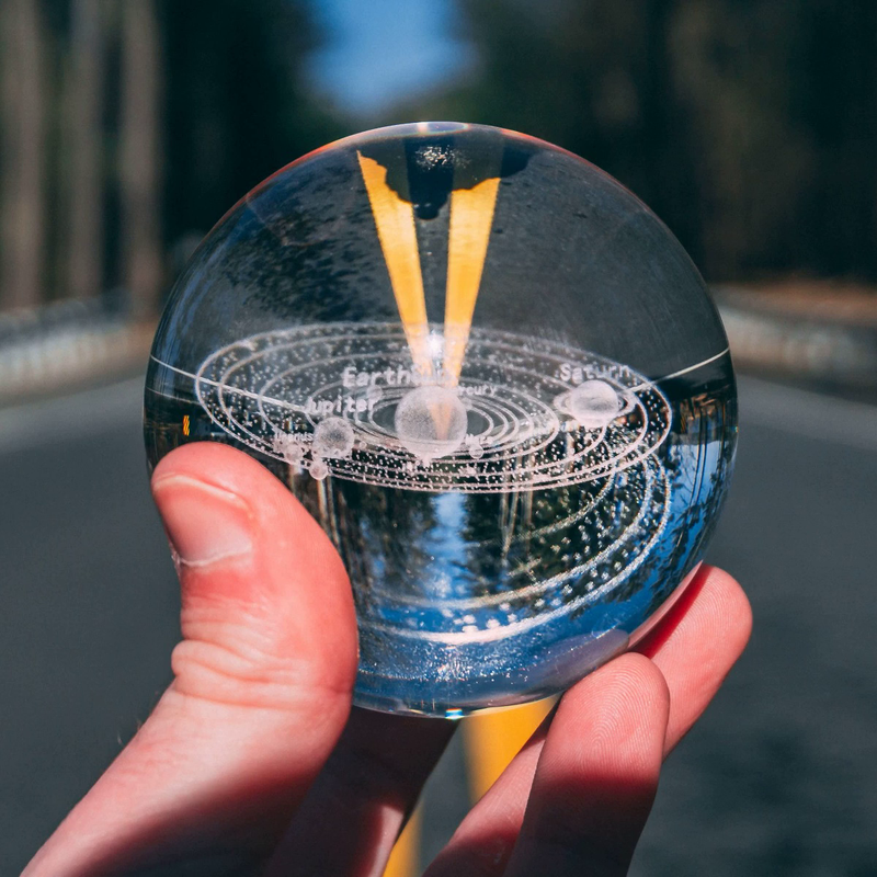 3D SOLAR SYSTEM CRYSTAL BALL - 5econds.co