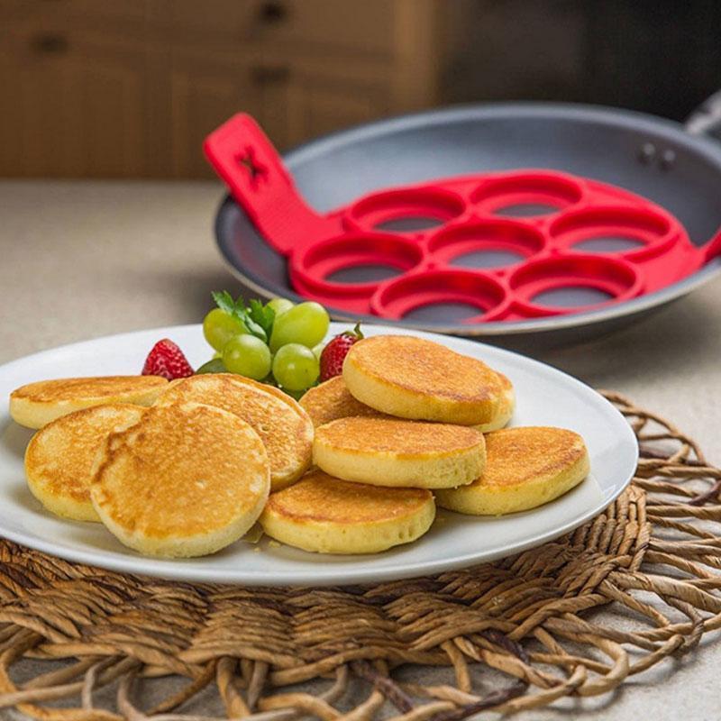 Flip Cooker - Non Stick Egg Pancake Maker Ring Kitchen Baking Omelet Moulds Flip cooker Egg Ring Mold - 5econds.co